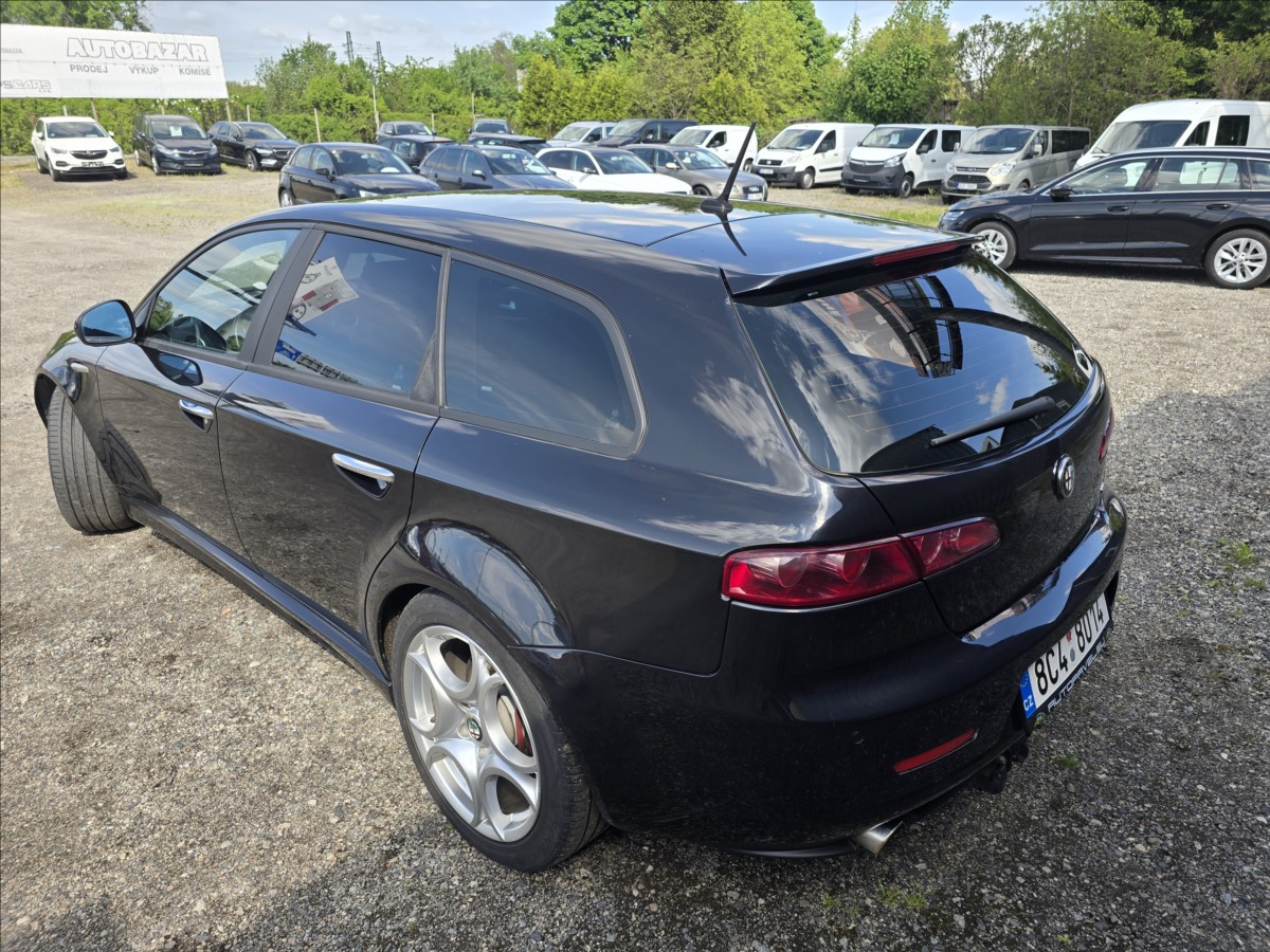 Alfa Romeo 159