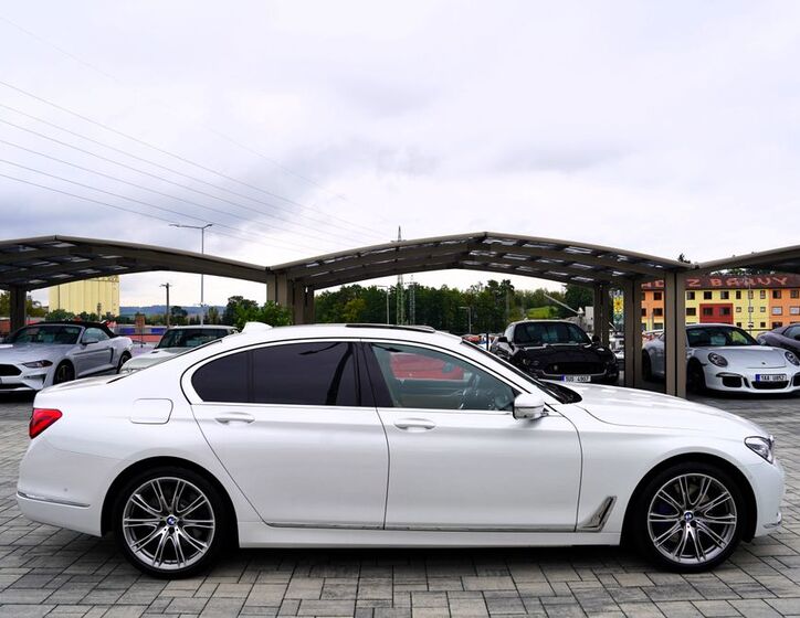 BMW Řada 7 7