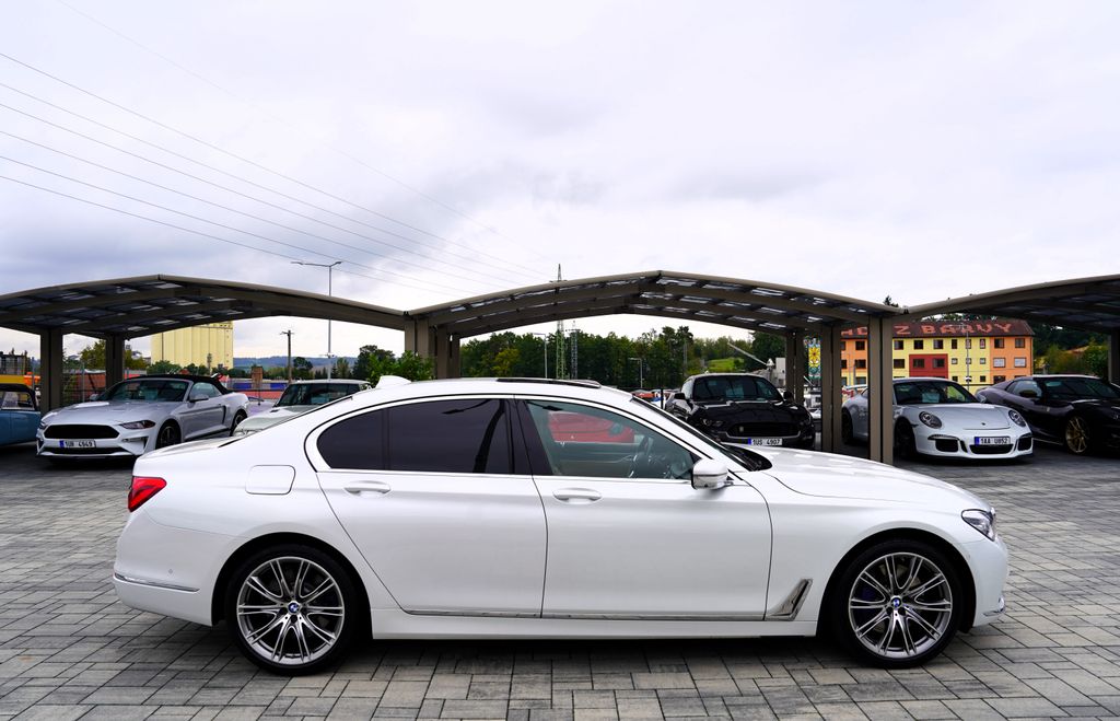 BMW Řada 7