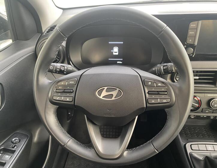 Hyundai i10 11