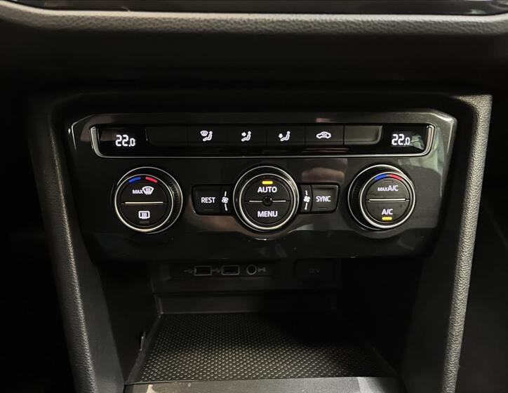 Volkswagen Tiguan 13