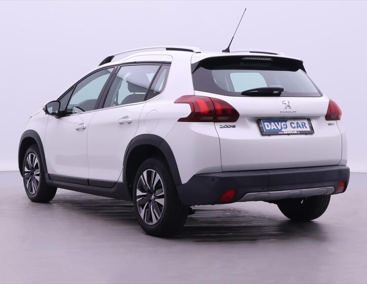 Peugeot 2008 5