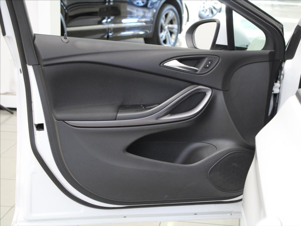 Opel Astra 14