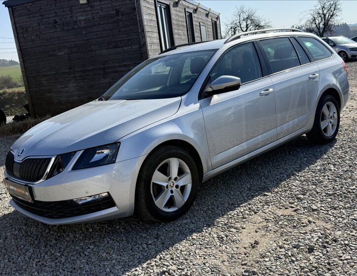 Škoda Octavia 1
