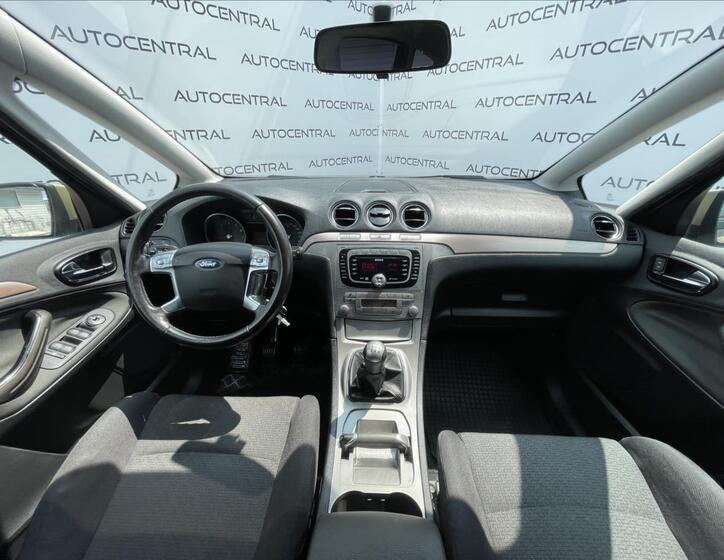 Ford S-MAX 16