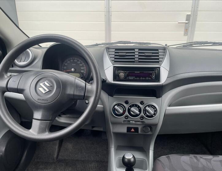 Suzuki Alto 12
