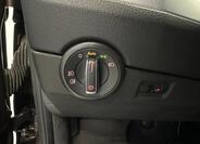 Volkswagen Multivan 32