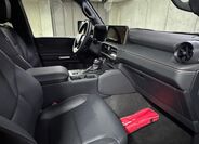Toyota Land Cruiser 13