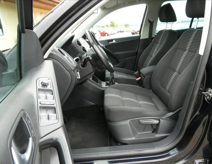 Volkswagen Tiguan 20
