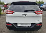 Jeep Cherokee 6