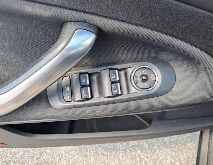 Ford Mondeo 10