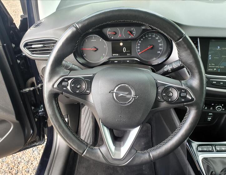 Opel Crossland X 19