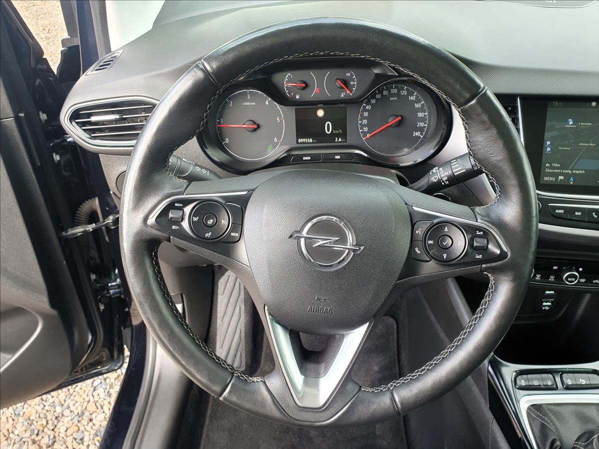 Opel Crossland X