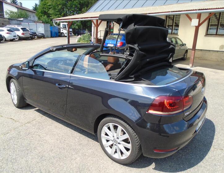 Volkswagen Golf 20