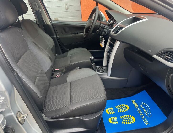 Peugeot 207 21