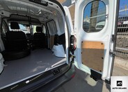 Ford Transit Courier 8