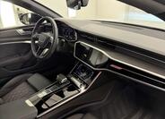 Audi S7 8