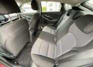 Hyundai i30 10