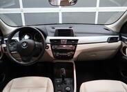 BMW X1 12