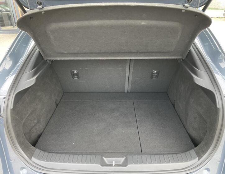 Mazda CX-30 52