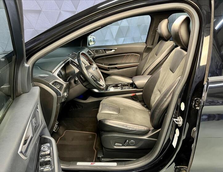 Ford Edge 11