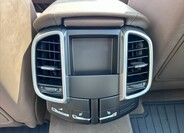 Porsche Cayenne 18