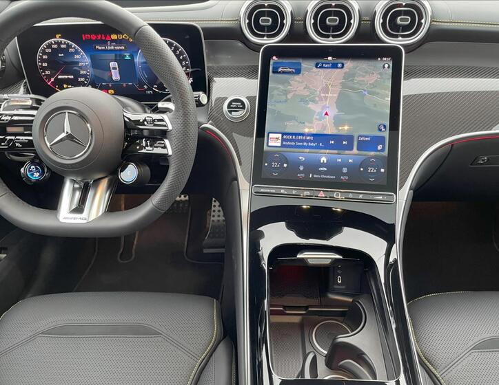 Mercedes-Benz GLC 10