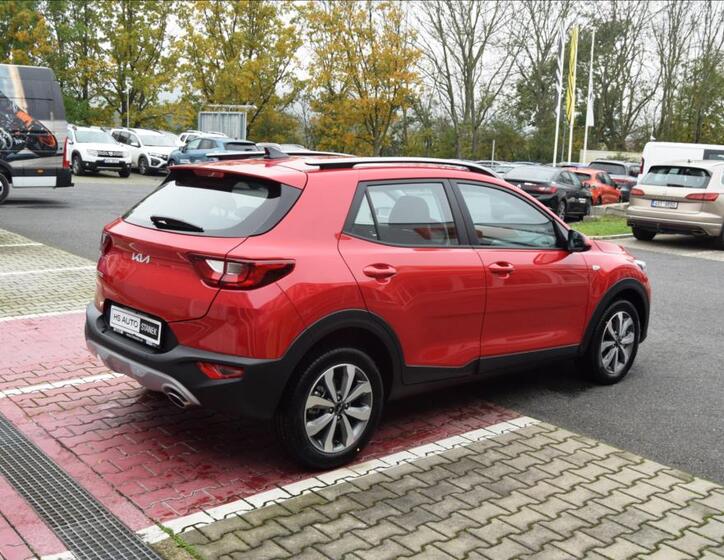 KIA Stonic 3