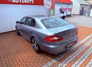 Škoda Superb 8