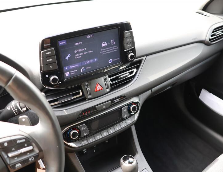 Hyundai i30 23