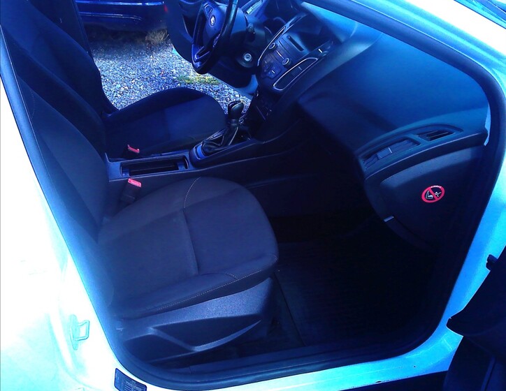 Ford Focus 9