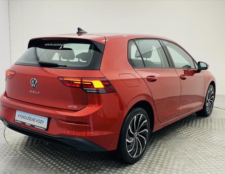 Volkswagen Golf 2