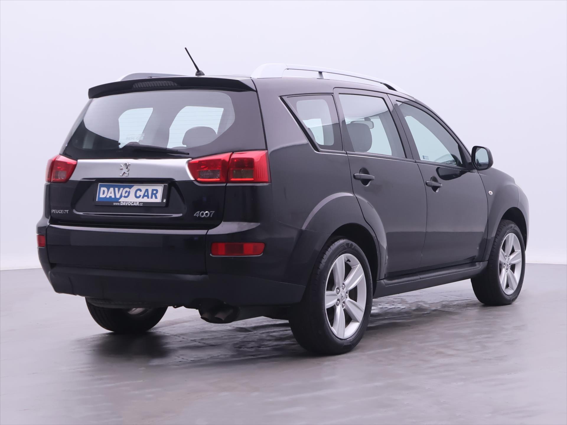Peugeot 4007