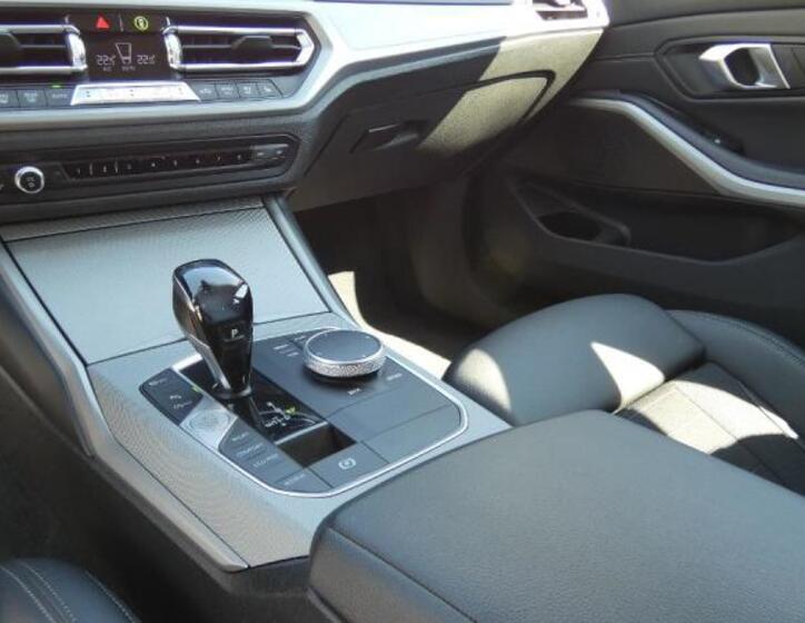 BMW Řada 3 6