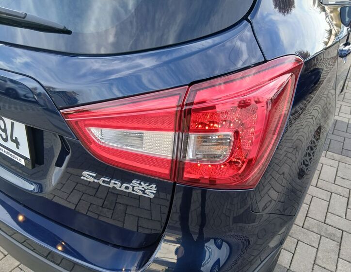 Suzuki SX4 S-Cross 31
