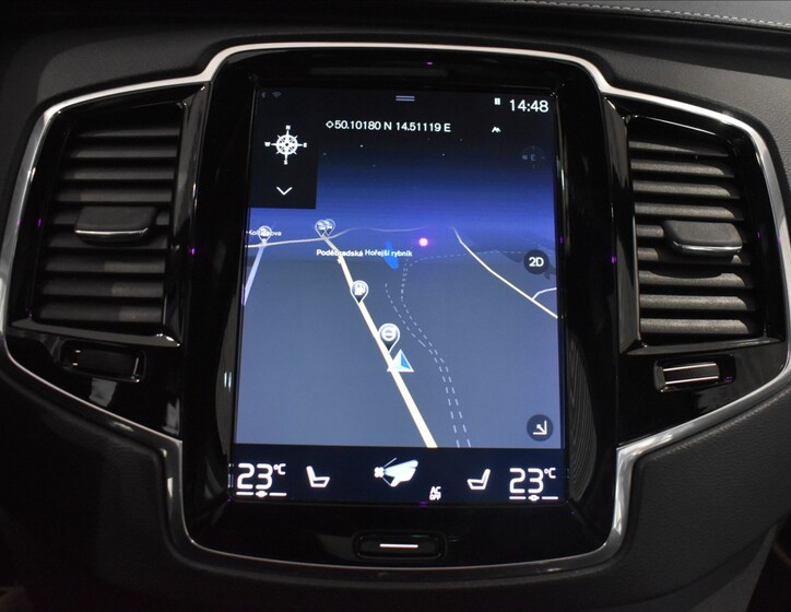 Volvo XC90 20