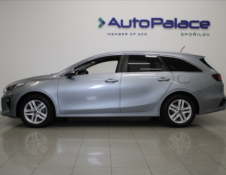 KIA Ceed 5