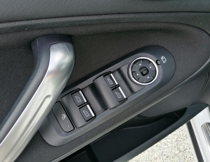 Ford S-MAX 14
