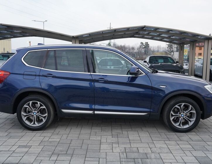 BMW X3 7