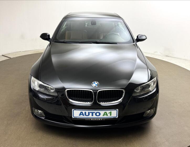 BMW Řada 3 8