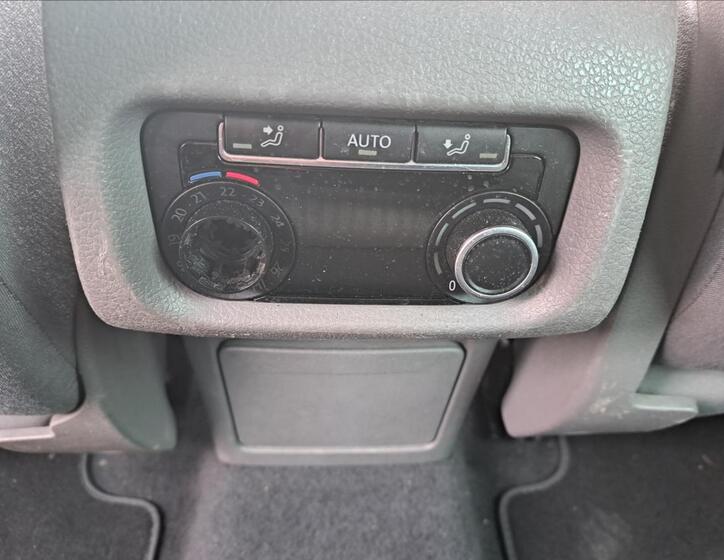 Seat Alhambra 26