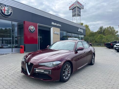 Alfa Romeo Giulia