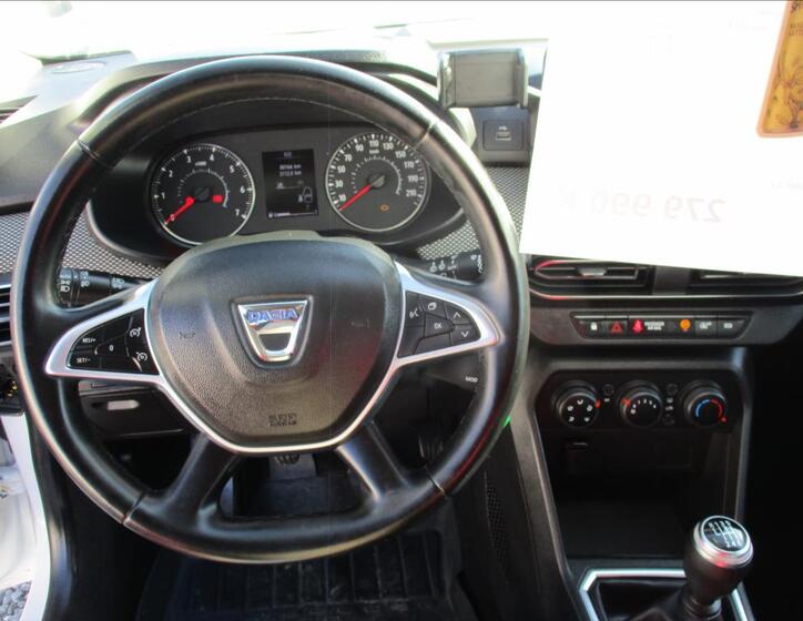 Dacia Sandero 15