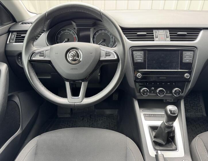 Škoda Octavia 27