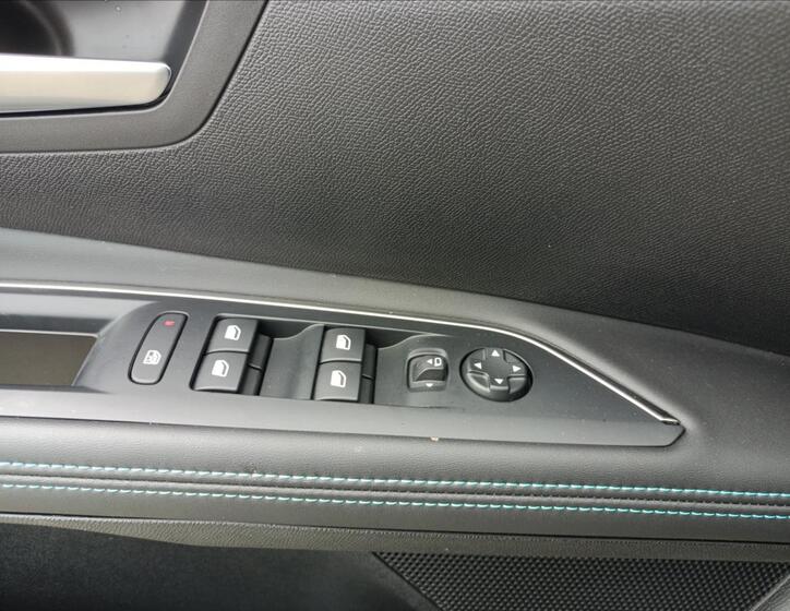 Peugeot 5008 21