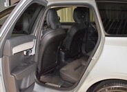 Volvo V90 23