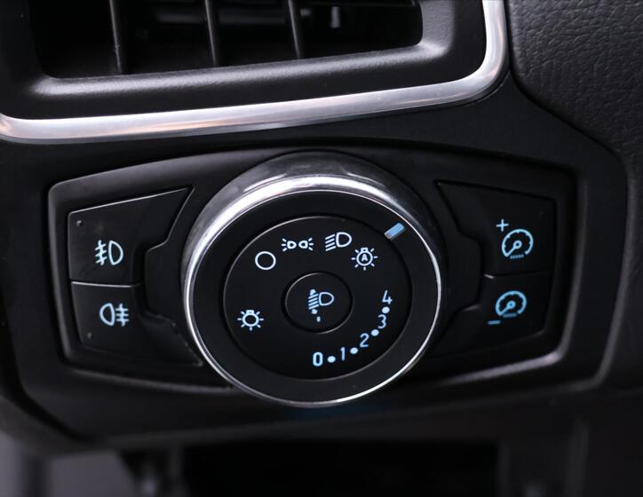 Ford Focus 18