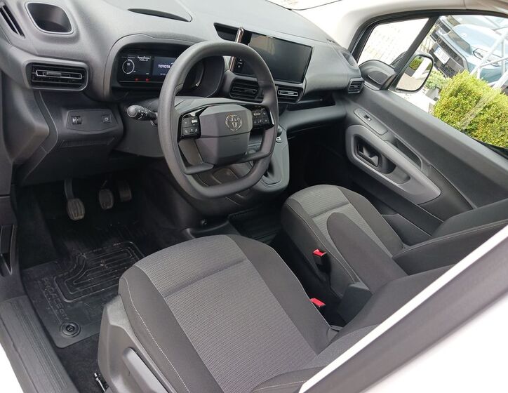 Toyota ProAce City Verso 10