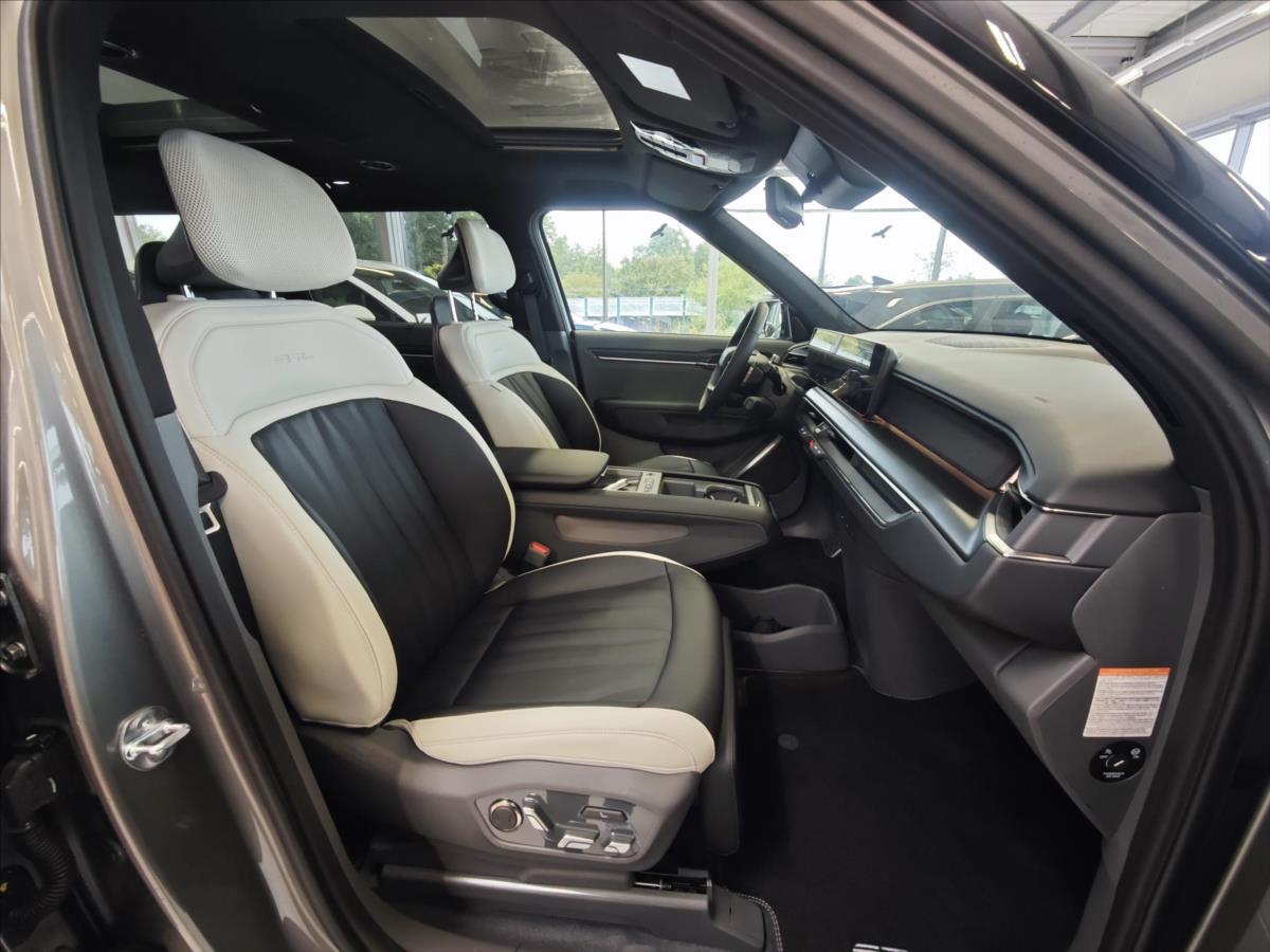 KIA EV9