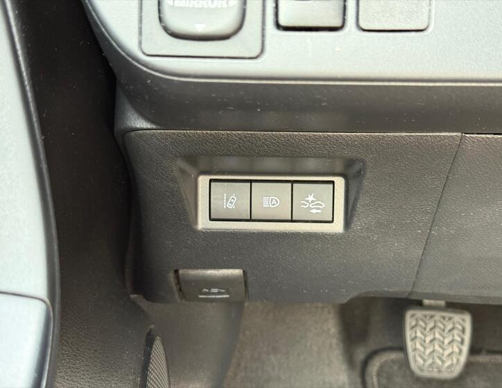 Toyota Yaris 17